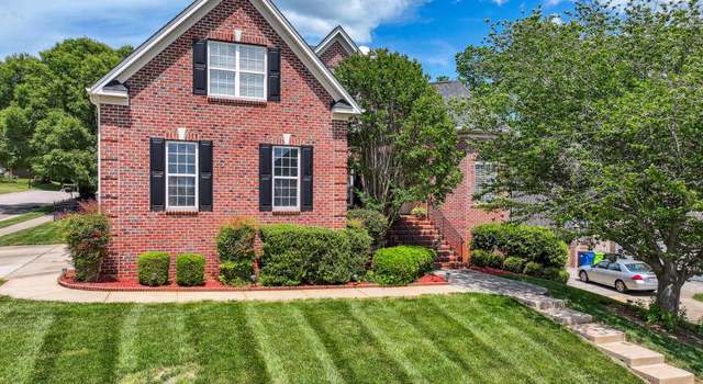 Photo of 11916 Deneb Ct, Raleigh, NC 27614