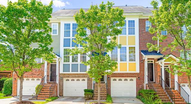 Photo of 1028 Summerhouse Rd, Cary, NC 27519
