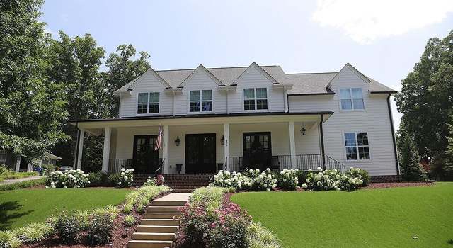Photo of 615 Sampson St, Raleigh, NC 27609