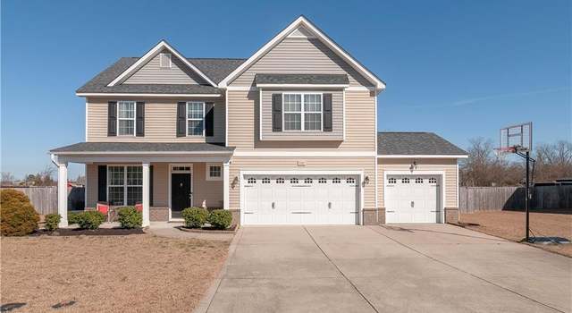 Photo of 721 Pecan Grove Loop, Hope Mills, NC 28348