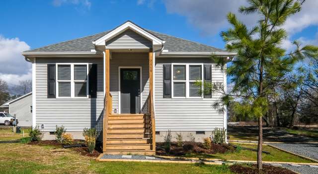Photo of 2646 Cammie St, Durham, NC 27705