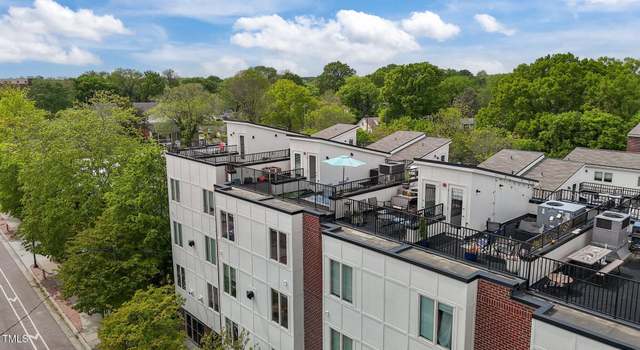 Photo of 400 W Rosemary St Unit 104, Chapel Hill, NC 27516