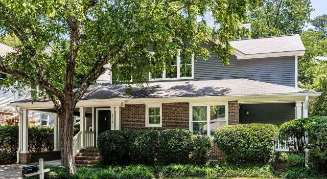 Photo of 2212 Oxford Hills Dr, Raleigh, NC 27608