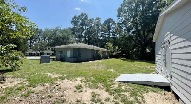 Photo of 356 S Holland Dr, Smithfield, NC 27577