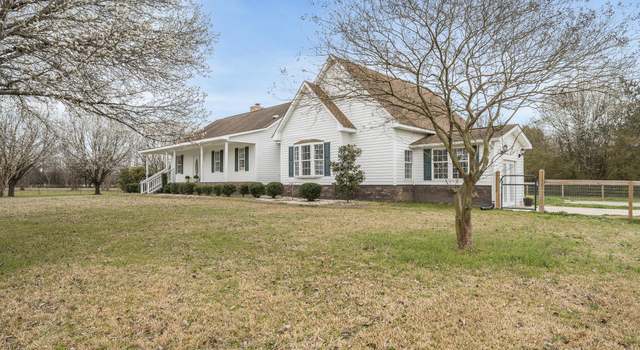 Photo of 582 Ebenezer Church Rd, Coats, NC 27521