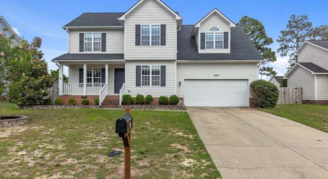 Photo of 2929 Piney Mountain Dr, Hope Mills, NC 28348