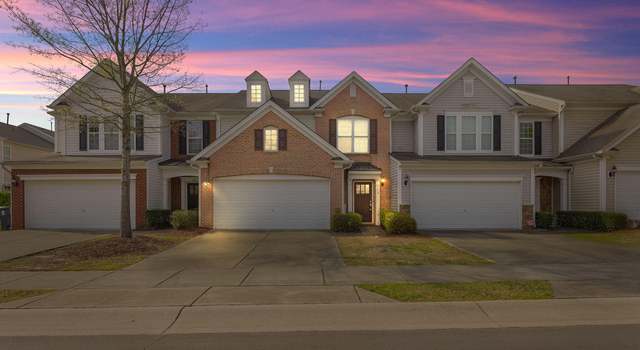Photo of 1008 Corwith Dr, Morrisville, NC 27560