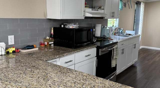 Photo of 57 Winding Ridge Rdg, Sanford, NC 27332