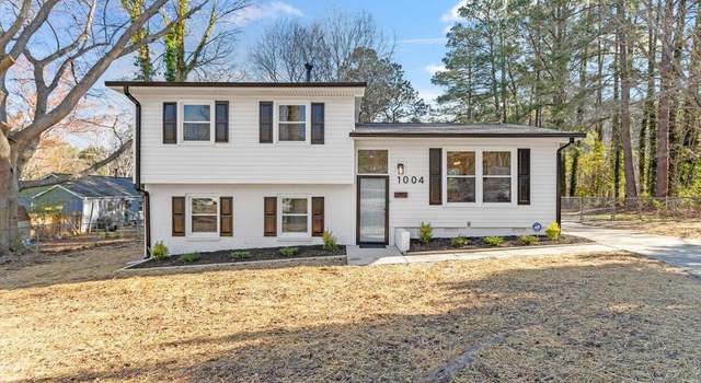 Photo of 1004 Helms Pl, Raleigh, NC 27610