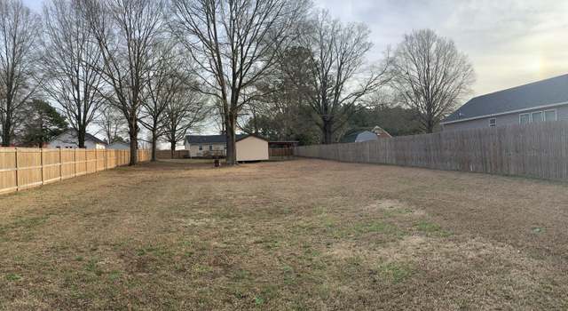 Photo of 208 Mansfield Dr, Broadway, NC 27505