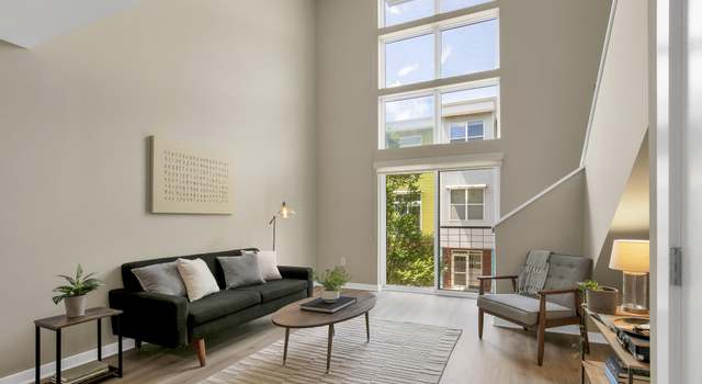 Photo of 506 N Mangum St #402, Durham, NC 27701