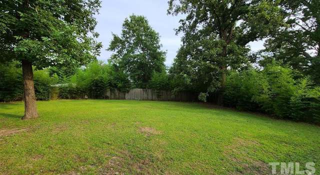 Photo of 900 Penwall Ct, Fayetteville, NC 28303