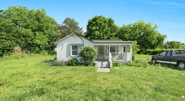Photo of 441 Cedar St, Henderson, NC 27536