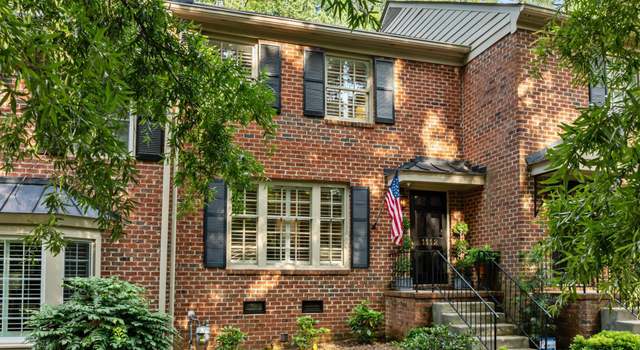 Photo of 1112 Blenheim Dr, Raleigh, NC 27612