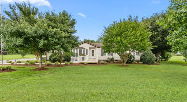 Photo of 6643 Foster Rd, Whitsett, NC 27377
