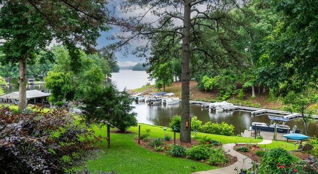 Photo of 106 Palomino Cv, Louisburg, NC 27549