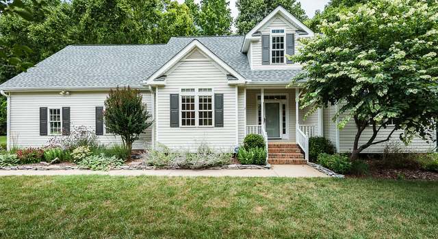 Photo of 906 Stuart Dr, Mebane, NC 27302