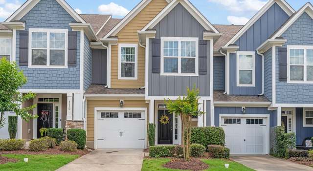 Photo of 108 Hundred Oaks Ln, Holly Springs, NC 27540