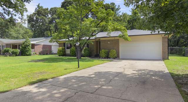 Photo of 7023 Calamar Dr, Fayetteville, NC 28314