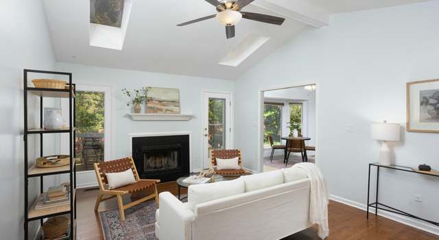 Photo of 901 Clifford Dr, Durham, NC 27704