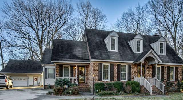 Photo of 1699 Yorkshire Ln, Rocky Mount, NC 27803