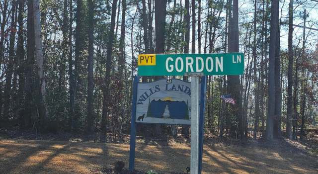 Photo of 38 Gordon Ln, Macon, NC 27551