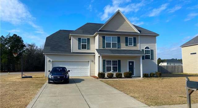 Photo of 121 Feathers Ln, Raeford, NC 28376