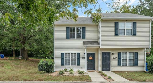 Photo of 229 Donald Ross Dr, Raleigh, NC 27610