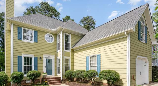 Photo of 209 Woodstar Dr, Cary, NC 27513