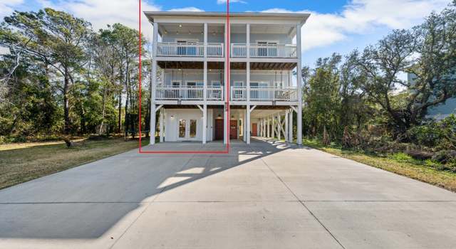 Photo of 1111 Swordfish Ln Unit 1, Carolina Beach, NC 28428