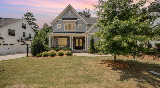 Photo of 122 Burgundy Ln, Chapel Hill, NC 27516