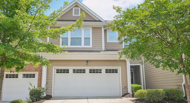 Photo of 10112 Knotty Pine Ln, Raleigh, NC 27617