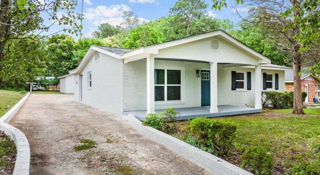Photo of 801 Friar Tuck Rd, Raleigh, NC 27610