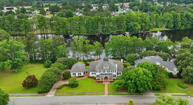 Photo of 1093 N Lakeside Dr, Smithfield, NC 27577