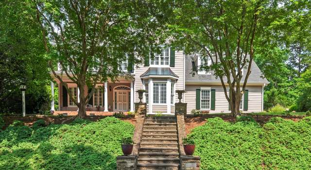 Photo of 108 Hotelling Ct, Chapel Hill, NC 27514
