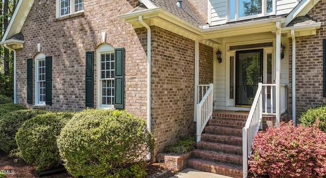 Photo of 903 Oldwyck Dr, Fuquay Varina, NC 27526