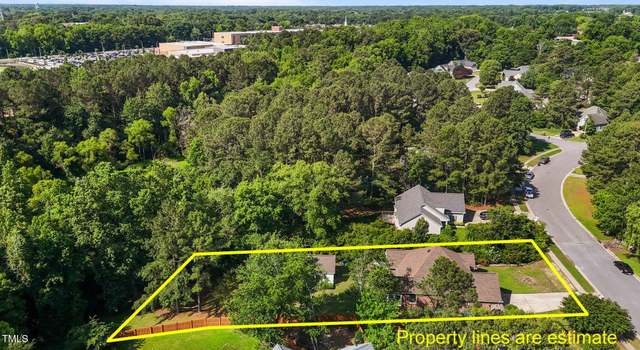 Photo of 624 Powhatan Dr, Fuquay Varina, NC 27526