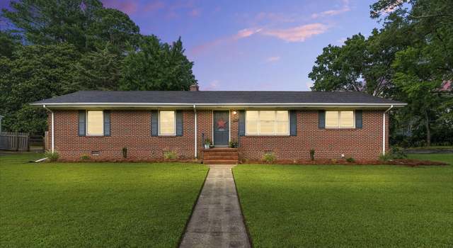 Photo of 1015 S 1st St, Smithfield, NC 27577