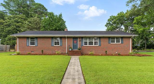 Photo of 1015 S 1st St, Smithfield, NC 27577