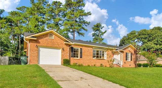 Photo of 5706 Weatherford Rd, Fayetteville, NC 28303