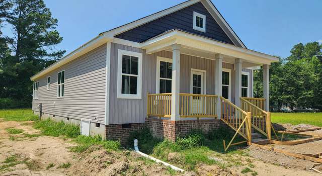 Photo of 213 Maye St, Dunn, NC 28334