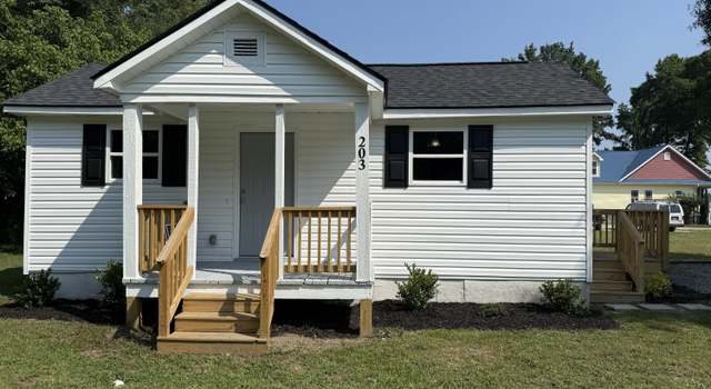 Photo of 203 Hope St, Erwin, NC 28339