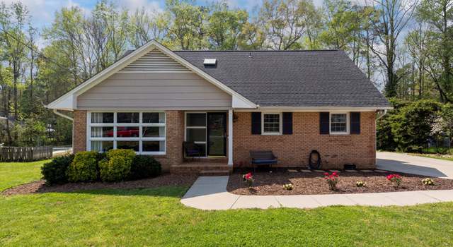 Photo of 4720 Greenbrier Rd, Raleigh, NC 27603