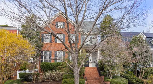 Photo of 506 Parkview Cres, Chapel Hill, NC 27516