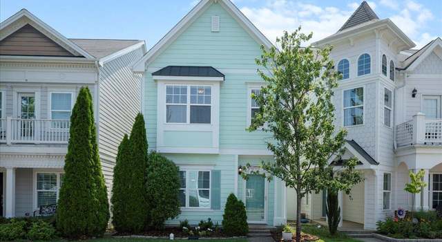 Photo of 979 Branch Line Ln, Apex, NC 27502