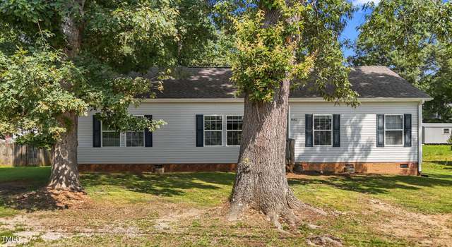 Photo of 1442 Morningside Dr, Burlington, NC 27217