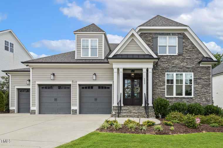 Photo of 2098 Amalfi Pl Apex, NC 27502