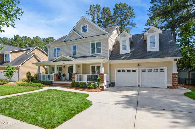 Photo of 2416 Brighthaven Dr Raleigh, NC 27614