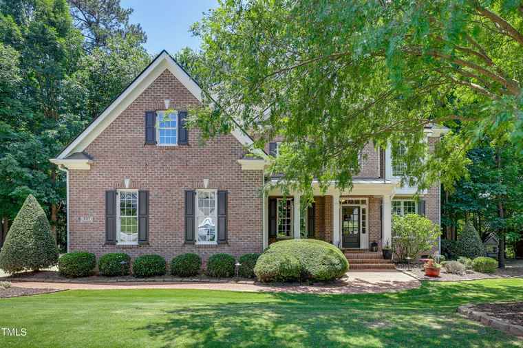 Photo of 5217 Roswellcrest Ct Apex, NC 27539