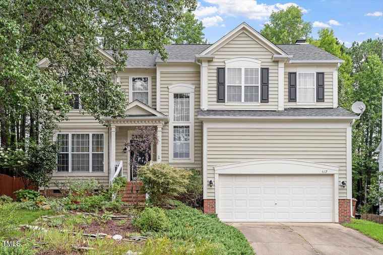 Photo of 117 Hidden Rock Ct Cary, NC 27513